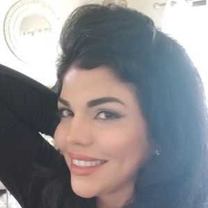 Meet your Posher, Nancy